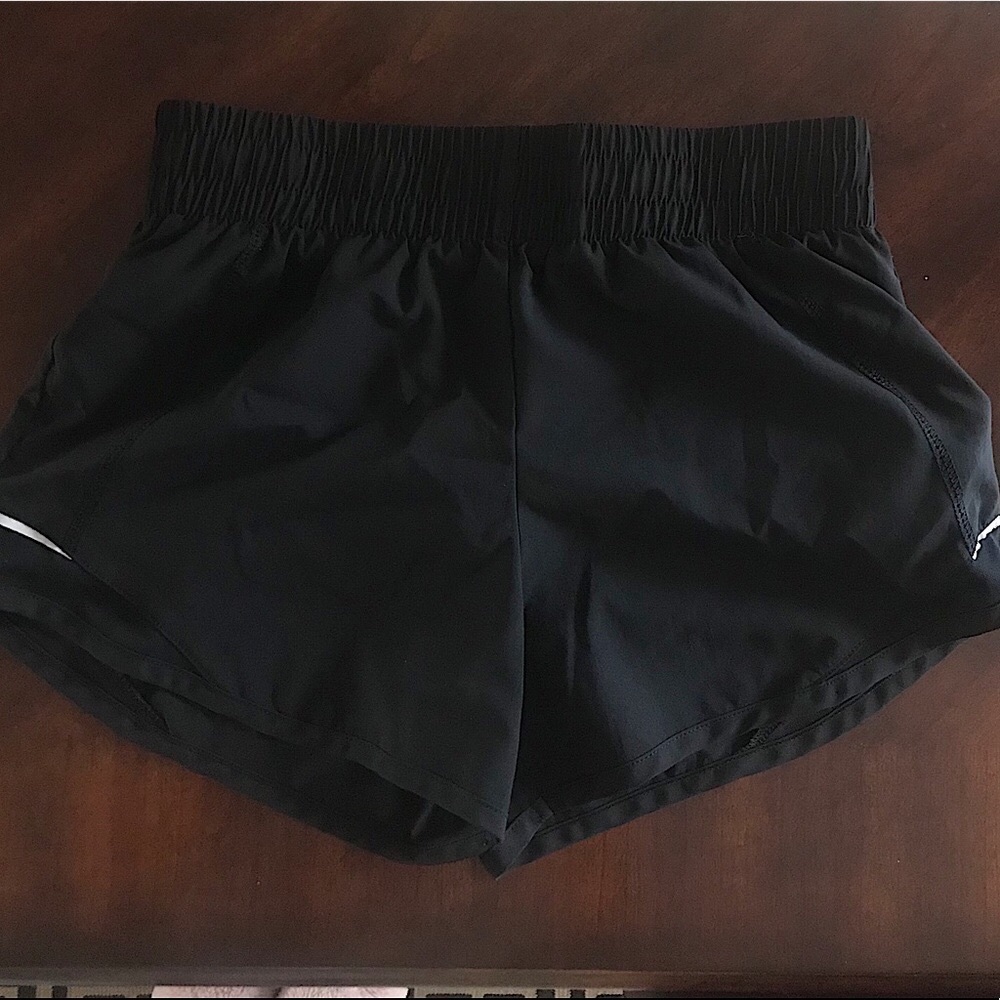 Athletic Works black short pants